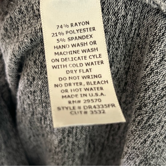 Alya Gray Sweater Dress Size Small - Picture 4 of 4